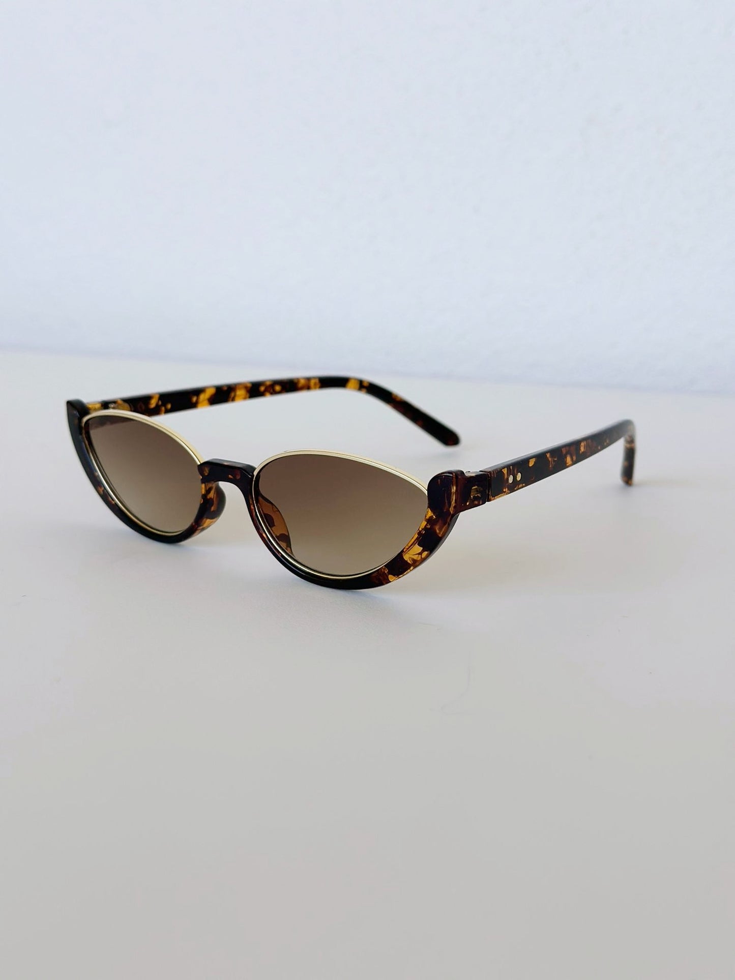 Leopard Print Cat Eye Frame Sunglasses