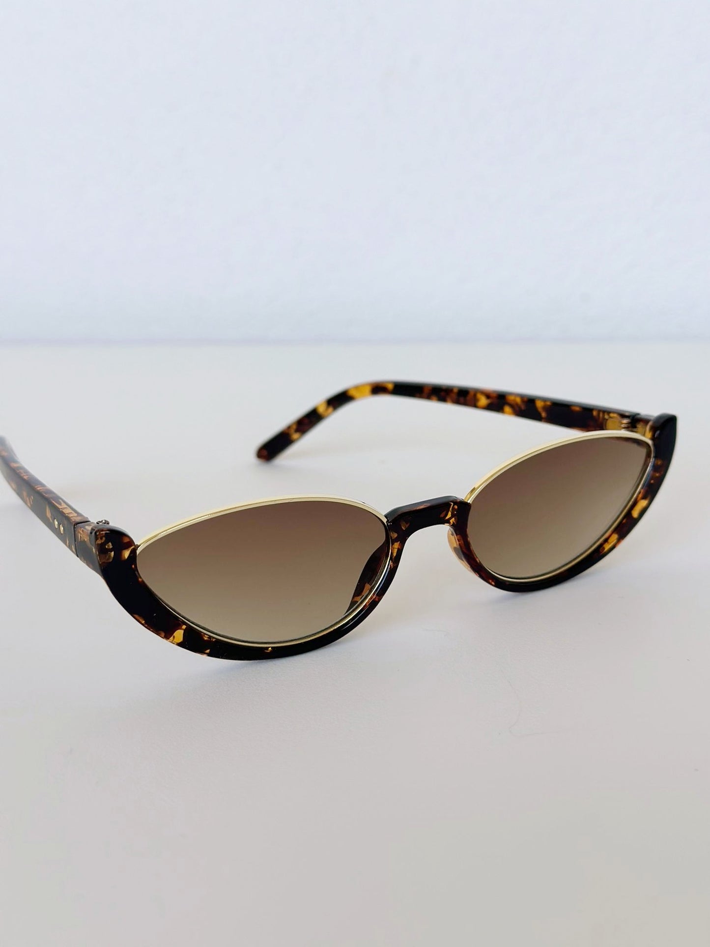 Leopard Print Cat Eye Frame Sunglasses